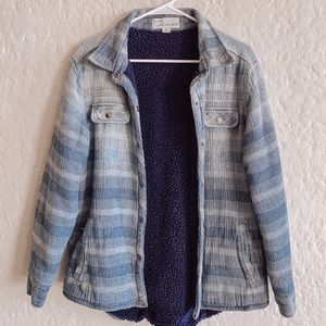 C O Z Y   J A C K E T